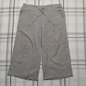Just Living Women's Size Small Culottes Linen Blend Gray White‎ Striped